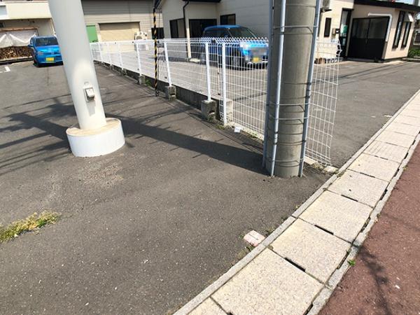 八戸市新井田小久保尻　売店舗　5154（W）