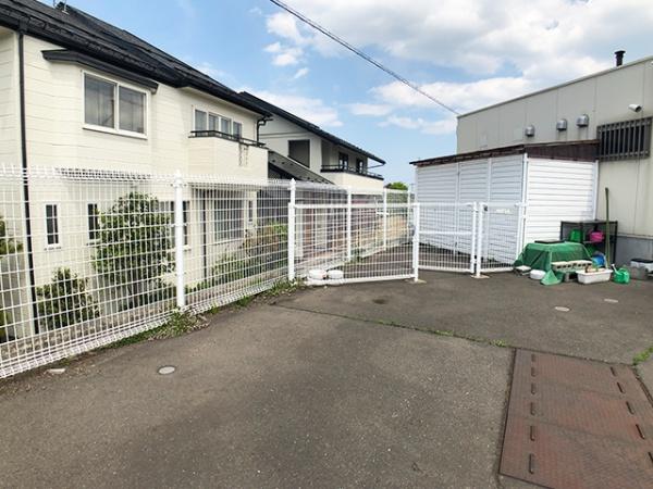 八戸市新井田小久保尻　売店舗　5154（W）