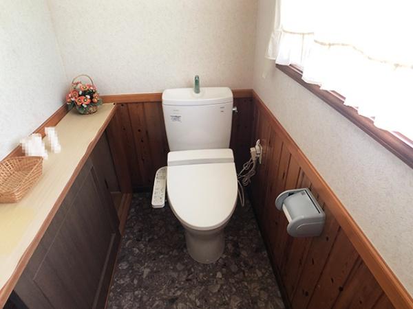 三戸郡南部町大字大向字田ノ尻の中古一戸建て(トイレ)