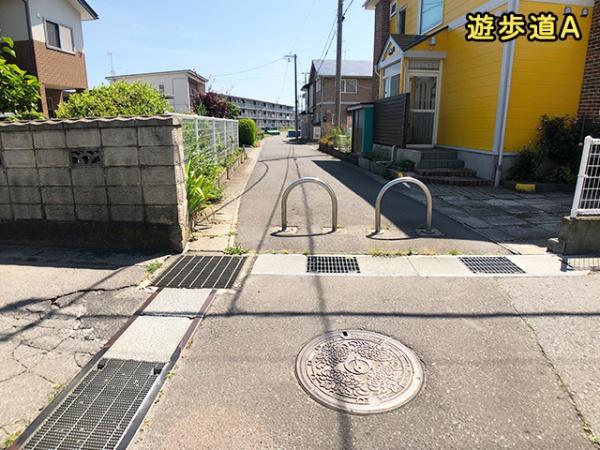 八戸市大字白銀町字左新井田道の土地