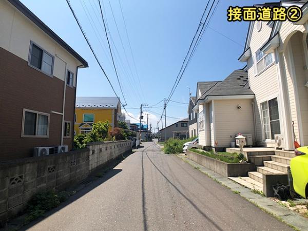八戸市大字白銀町字左新井田道の土地