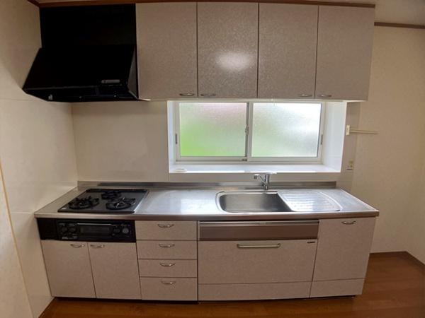 八戸市大字新井田字松山の中古一戸建て