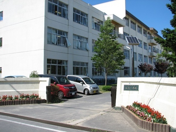 八戸市石堂２丁目の土地(八戸市立城北小学校)