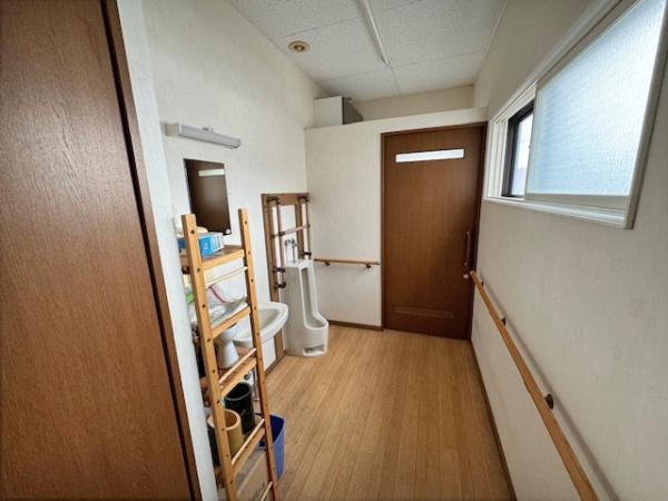 上北郡おいらせ町二川目一丁目　売施設（老人保健施設）5155