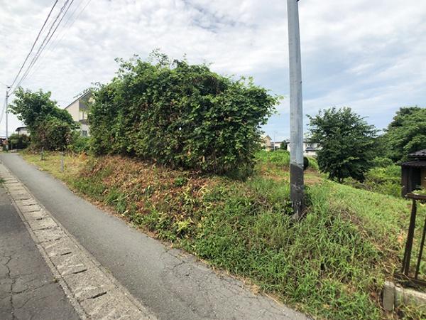 八戸市大字新井田字松山中野場の土地