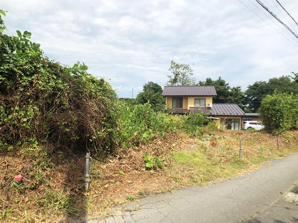 八戸市大字新井田字松山中野場の土地