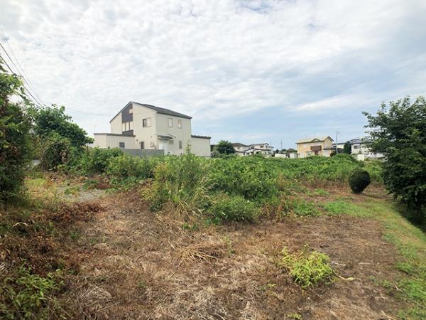 八戸市大字新井田字松山中野場の土地