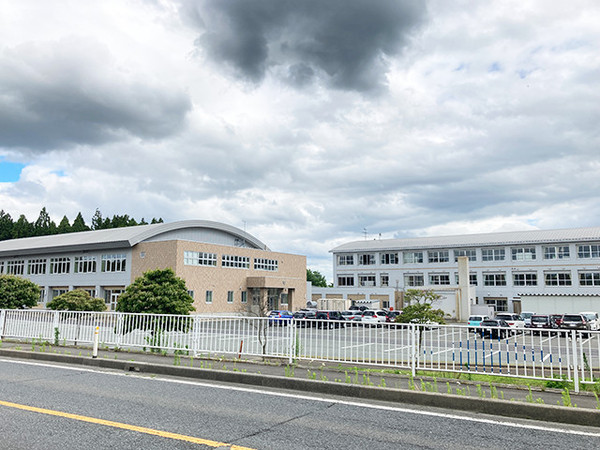 上北郡おいらせ町向山南の土地(おいらせ町立下田中学校)