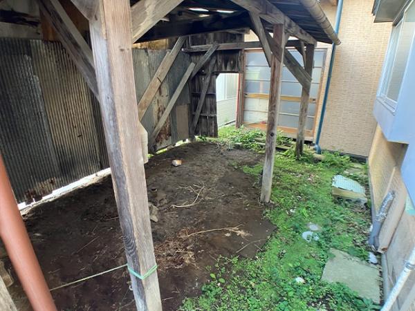 八戸市大字売市字左水門下の土地