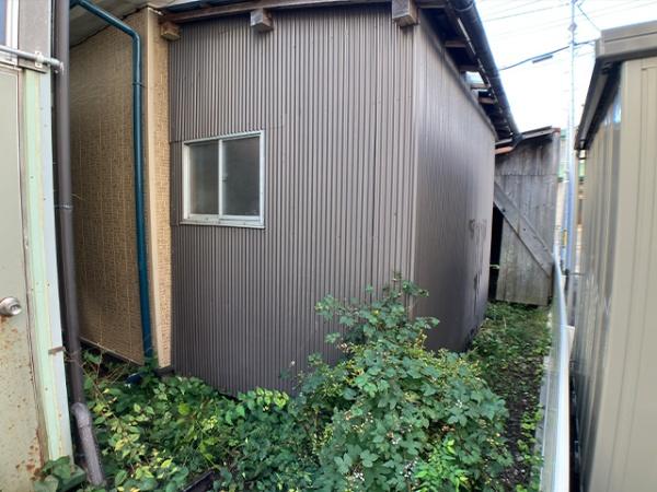 八戸市大字売市字左水門下の土地