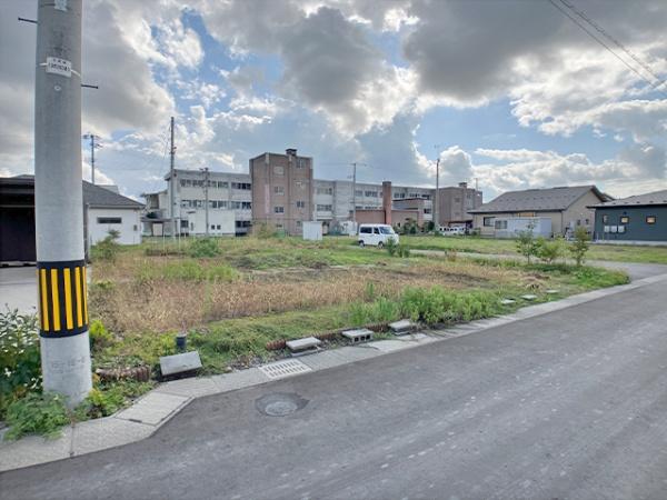 八戸市大字尻内町字下根市の土地