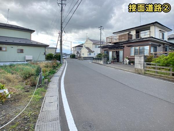 八戸市大字新井田字鷹待場の土地(前面道路含む現地写真)