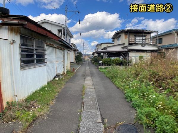 八戸市大字白銀町字堀ノ内の土地(前面道路含む現地写真)