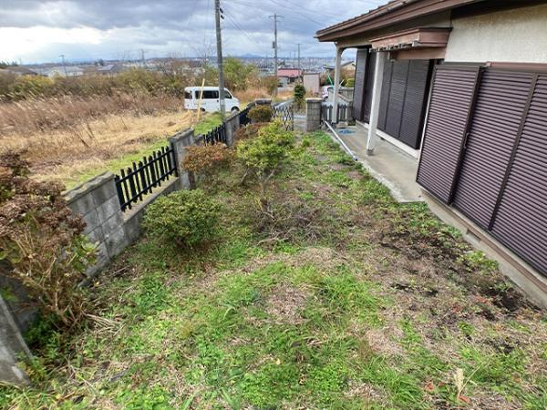 八戸市大字白銀町字栗沢道の土地