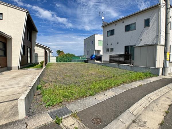 八戸市長根三丁目　住宅用売土地　3708（K）