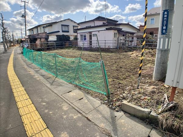 八戸市長苗代３丁目の土地