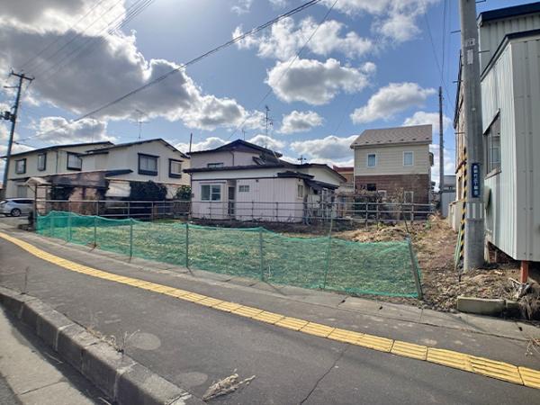 八戸市長苗代三丁目　住宅用売土地　3715（A）