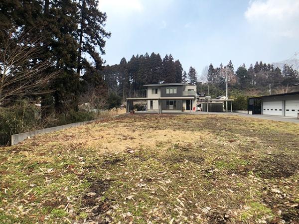 八戸市大字河原木字沢尻の土地
