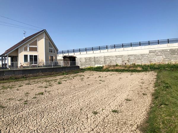 八戸市大字尻内町字尻内河原の土地