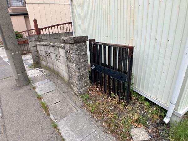 八戸市大字白銀町字人形沢の土地