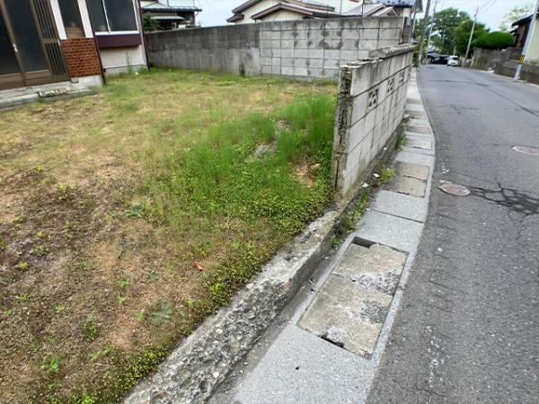 八戸市大字白銀町字人形沢の土地