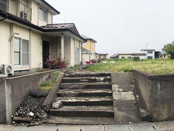 八戸市大字白銀町字八森の土地