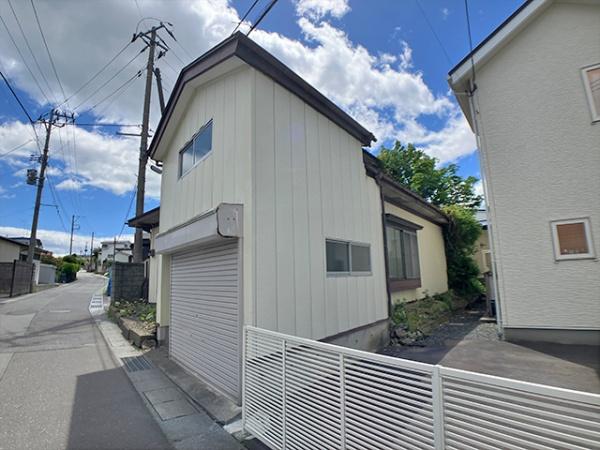 八戸市大字白銀町字雷の土地