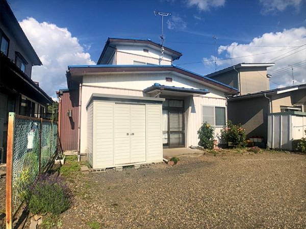 八戸市大字田面木字赤坂の中古一戸建て