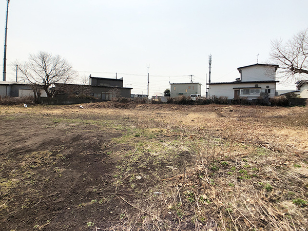 八戸市大字大久保字下長根の土地