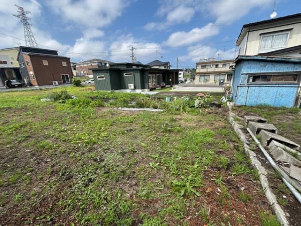 八戸市大字中居林字雷の土地