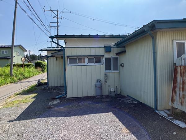 八戸市大字中居林字平の土地