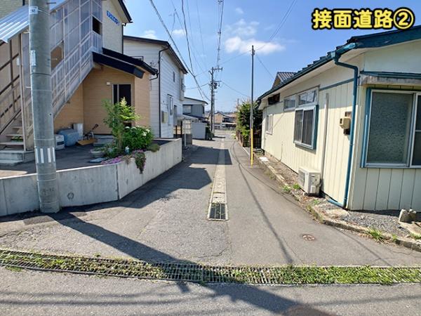 八戸市大字中居林字平の土地