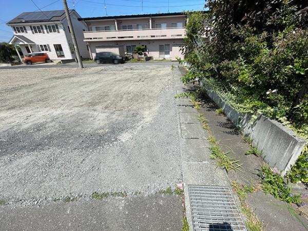 八戸市大字新井田字西平の土地