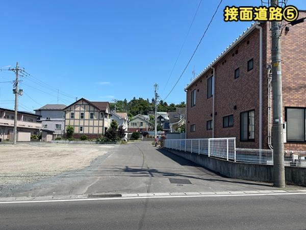 八戸市大字新井田字西平の土地