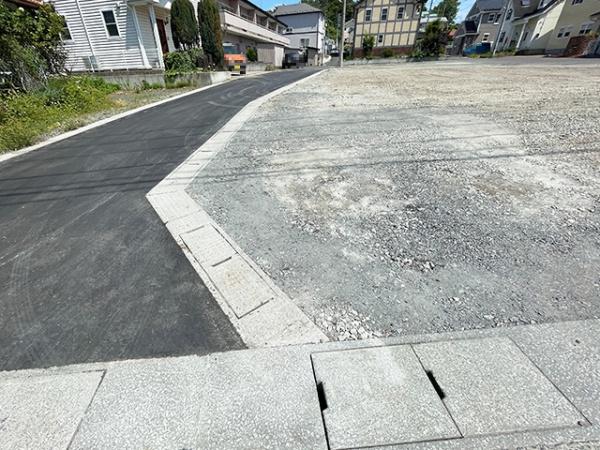 八戸市大字新井田字西平の土地