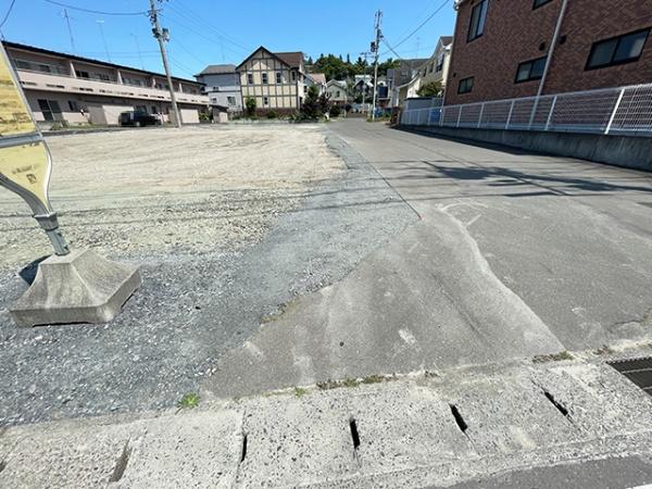 八戸市大字新井田字西平の土地