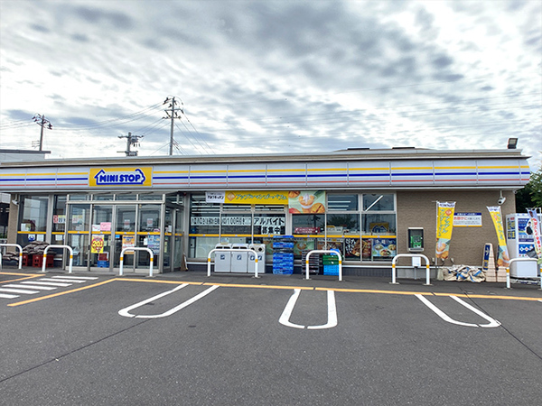 八戸市西白山台１丁目の中古一戸建て(ミニストップ八戸ニュータウン中央店)