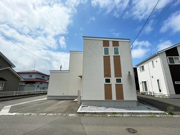 八戸市湊高台５丁目の中古一戸建て