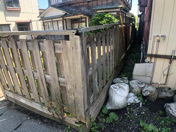 八戸市大字白銀町字左岩淵通の土地