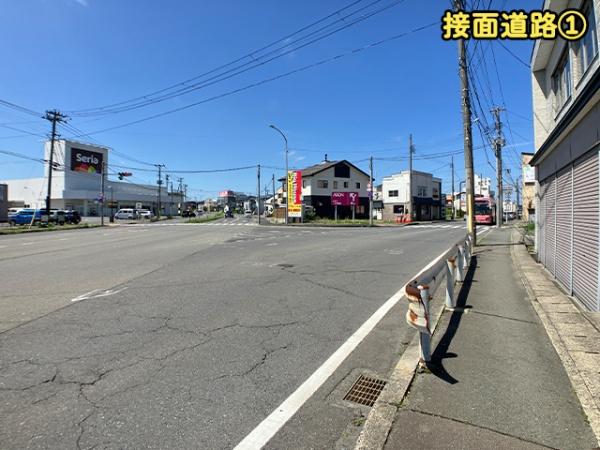 八戸市大字白銀町字三島上の土地