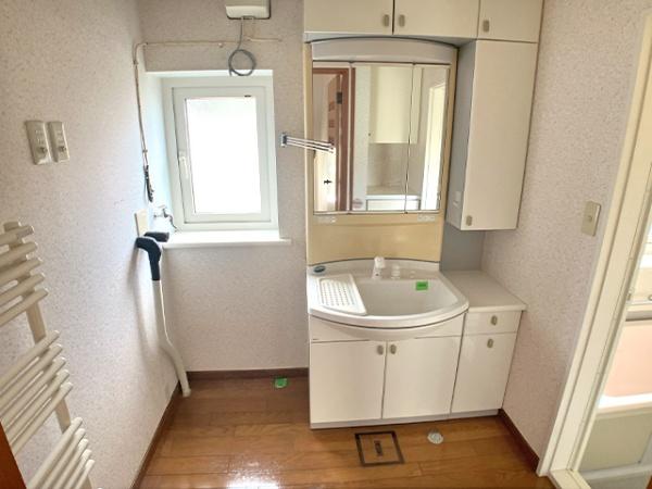 八戸市長根３丁目の中古一戸建て