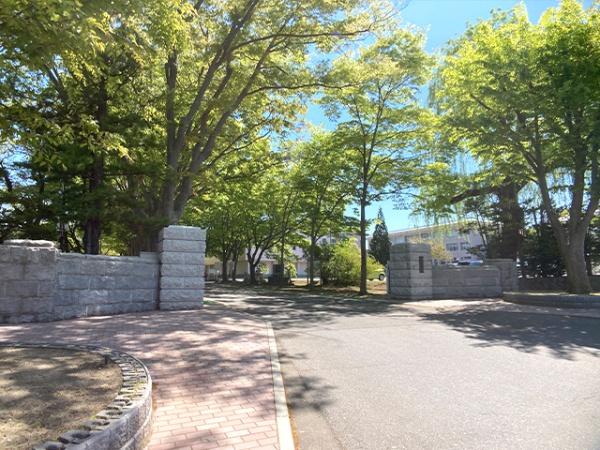 八戸市大字糠塚字大杉平の土地(八戸高等学校)