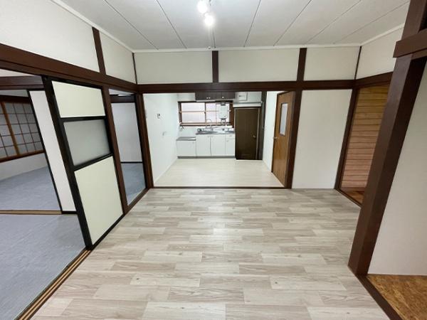 八戸市吹上２丁目の中古一戸建て
