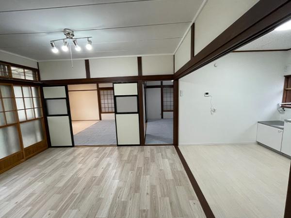 八戸市吹上２丁目の中古一戸建て