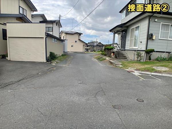 八戸市大字新井田字松山中野場の土地