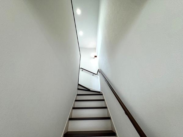 八戸市吹上４丁目の中古一戸建て