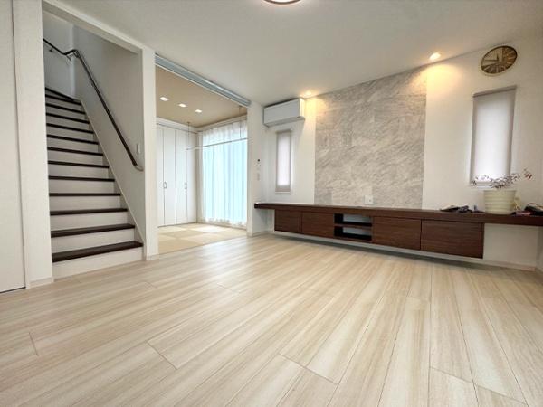 八戸市吹上４丁目の中古一戸建て