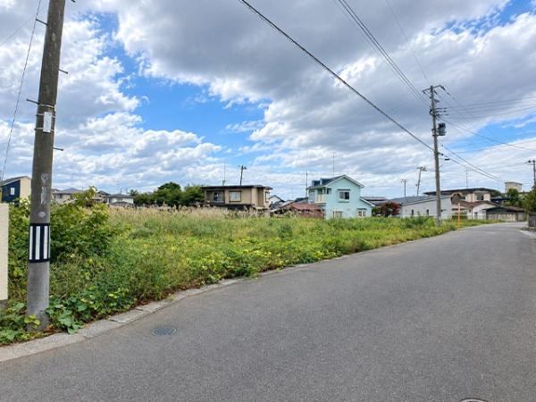八戸市大字新井田字外久保の土地