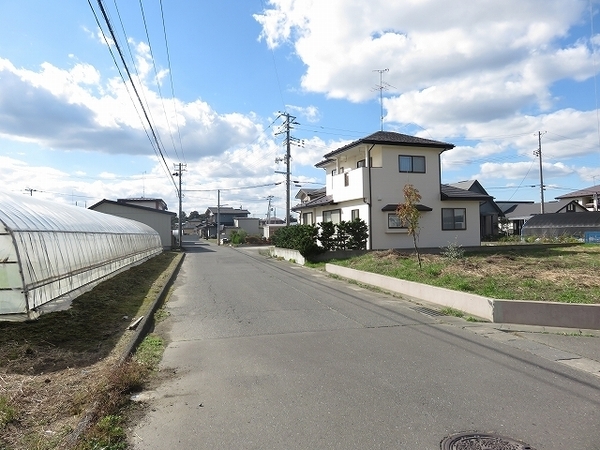 八戸市大字市川町字浜の土地
