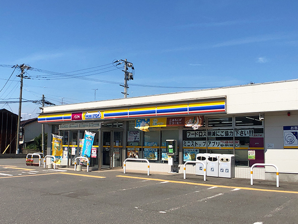 八戸市小中野８丁目の土地(ミニストップ八戸小中野店)